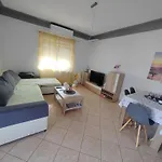 Karla Apartament *