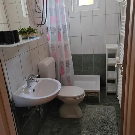 Karla Апартаменты *