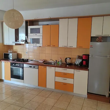 Karla * Света-Неделя